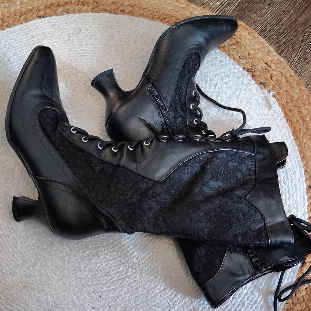 Ellie Black Victorian Heeled Boots